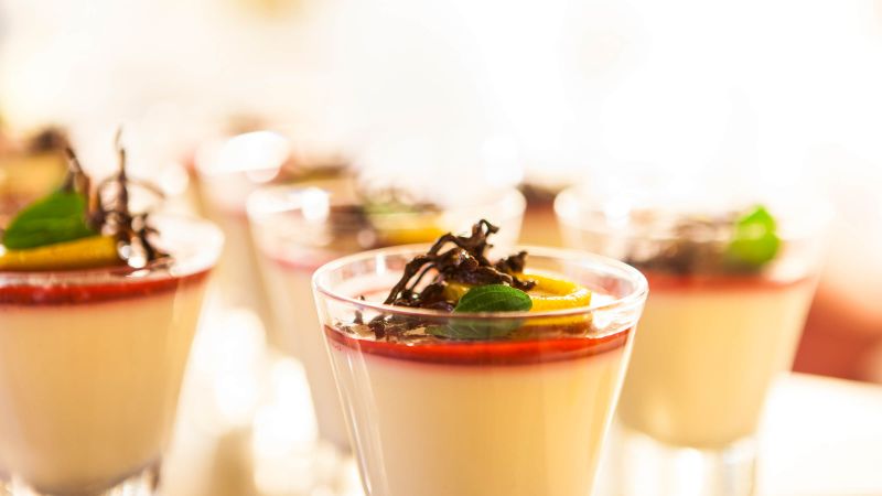 Restaurant - Pannacotta  Dessert