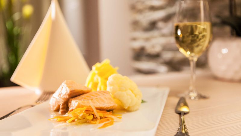 Lachs mit Blumenkohl